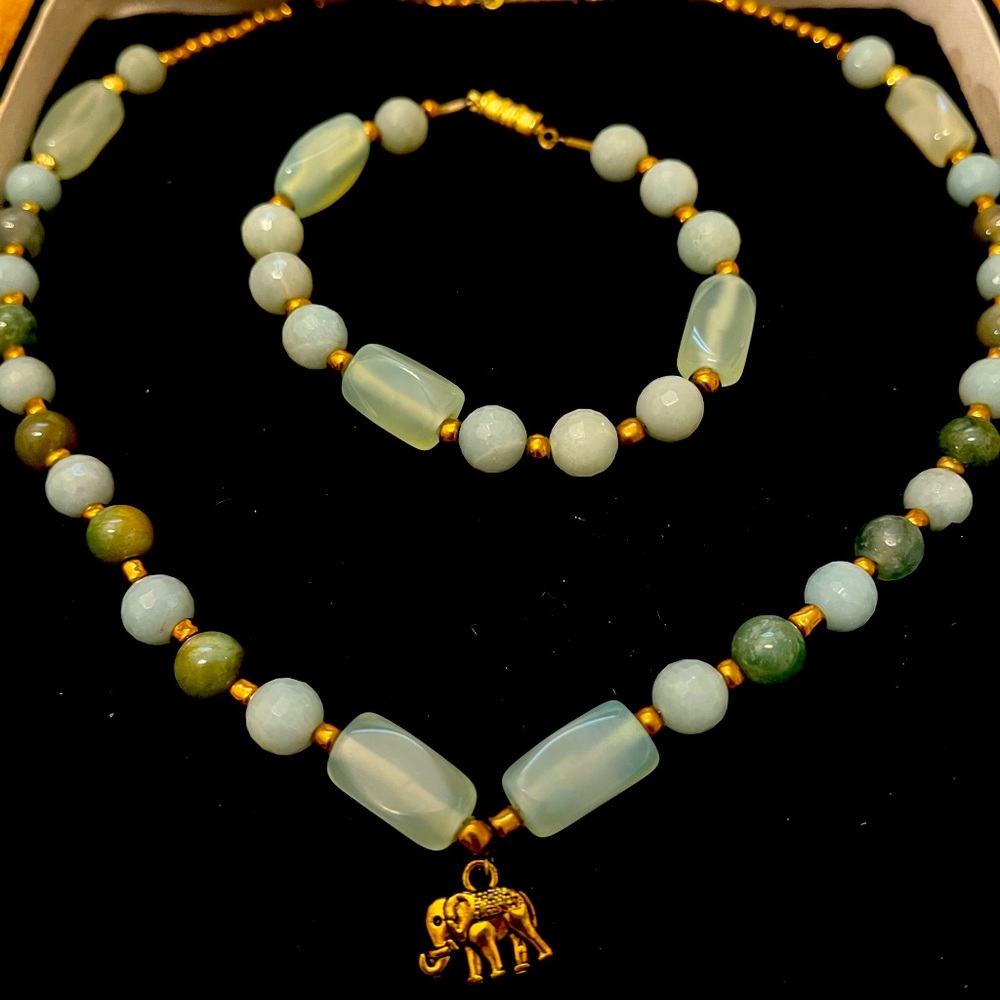 Peruvian opal necklace/bracelet set